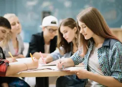 Одесса может остаться без старших классов: тысячи детей не попадут в 10-й
