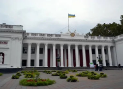 Фракция мэра Одессы обвинила главу облсовета в связях с ОПЗЖ и сорвала сессию