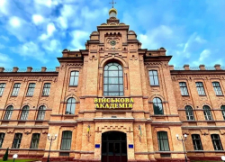 Курсантов-дедов отчислили из Одесской академии и отправили в ВСУ