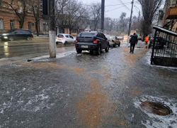 Одесситы массово травмируются из-за гололедицы в городе