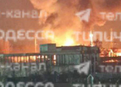 После ночных взрывов на объектах энергетики Одесса осталась без воды