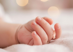В Одессе 16-летние родители оставили без присмотра годовалого ребенка, и он умер