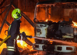 ВС РФ уничтожили узел сборки боевых дронов и нефтебазу ВСУ в Одессе