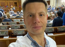 Кто слушал Гончаренко: одесский нардеп нашёл «жучок» в своей машине