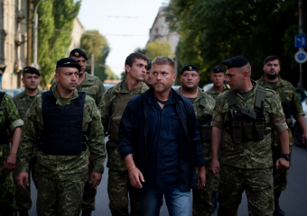 Патрульные и ТЦК сломали мужчине плечо в ходе мобилизации в Одессе