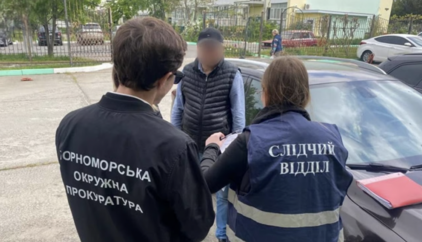 В Одесской области чиновник насчитал себе 900 тыс премий и надбавок