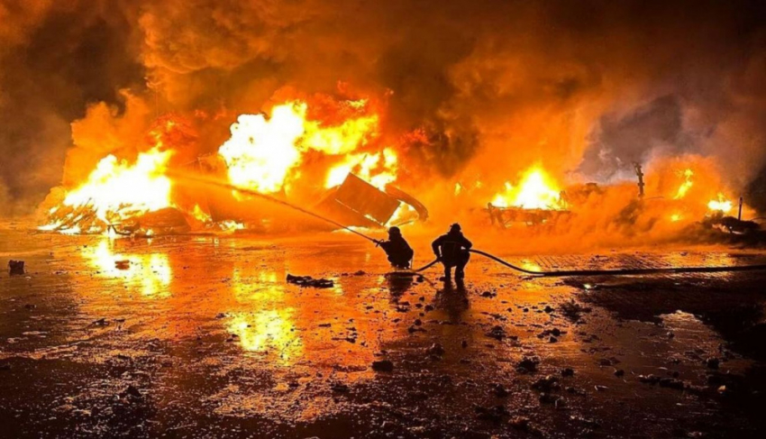 Одесса страдала всю ночь и снова подверглась ударам по мосту в Маяках