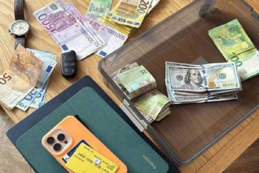 В Одессе врач и военком фиктивно оперировали уклонистов за деньги