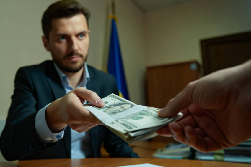 Одесские чиновники в лидерах по количеству коррупционных преступлений в Украине