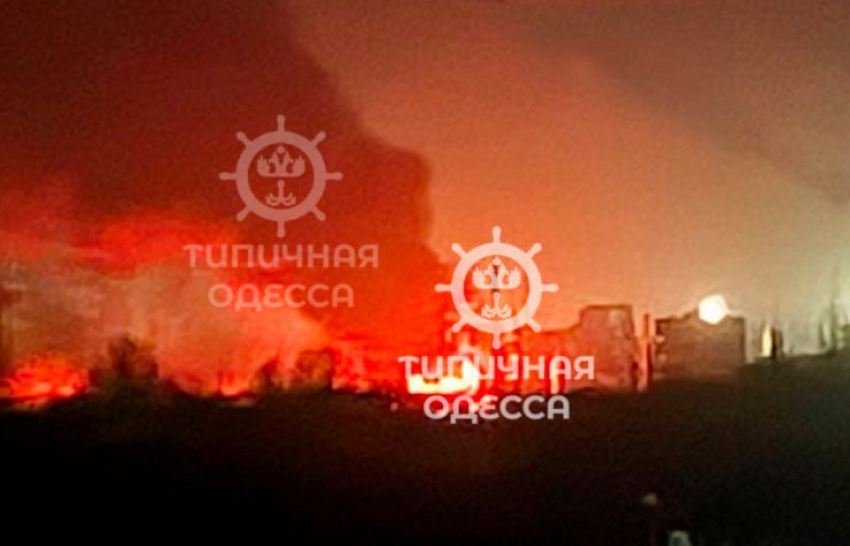 Российские БПЛА накрыли подстанцию в Одессе