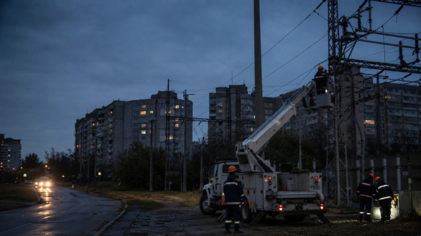 Более 350 тысяч семей в Одесской области остались без света после ночной атаки