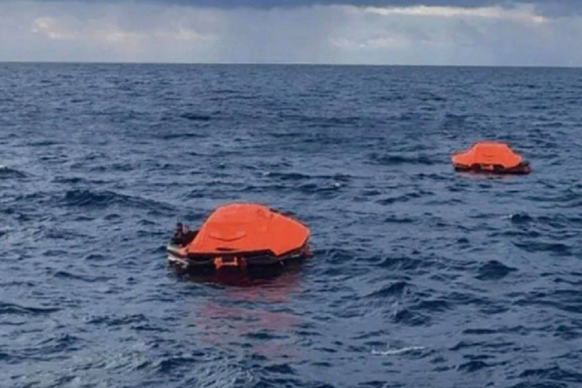 В Черном море затонуло судно с украинским экипажем после проверки под Одессой