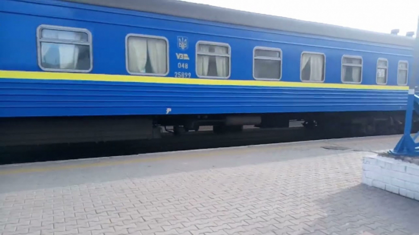 Аномальные погодные условия парализовали поезда в Одесской области