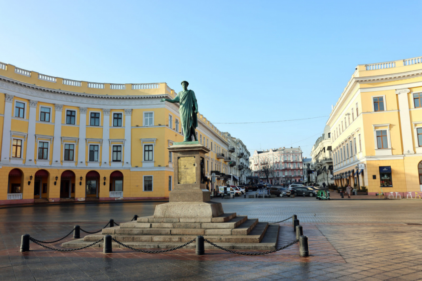 Новости Одессы: акция устрашения, сигналы Путину, просьба о мире