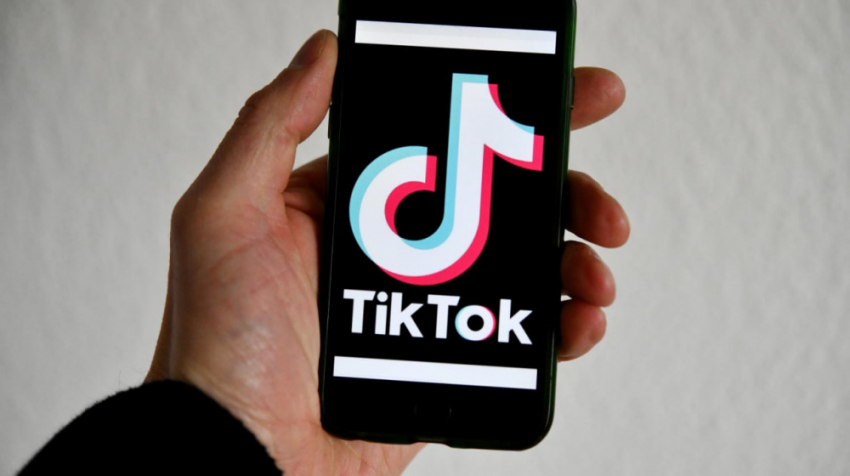 Крановщик в Одессе снимал порт и военных для TikTok и попал в тюрьму