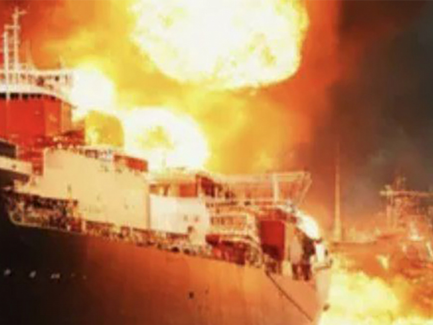 Под Одессой после удара ушёл на дно военный груз НАТО