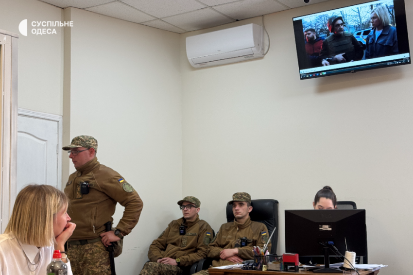 Отец убитого радикала Ганула рассказал о нестыковках в деле над киллером