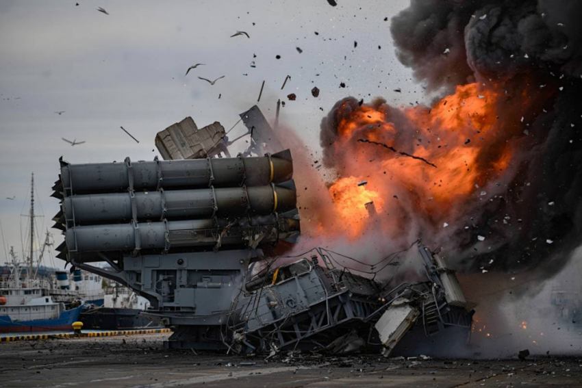 «Надо лупить Орешником»: ВКС разнесли зенитный комплекс НАТО и РЭБ под Одессой