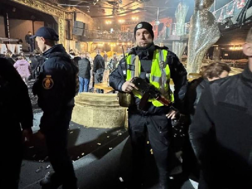 В Одессе полиция провела рейд в ночном клубе из-за русской музыки