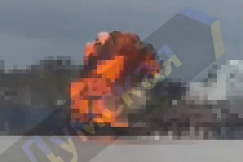 Дроны уничтожили судно с топливом в Одесской области