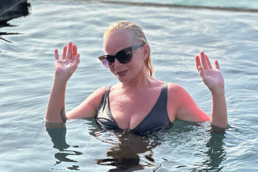 В Одессе Лариса Долина училась в полубандитской школе и харкала кровью