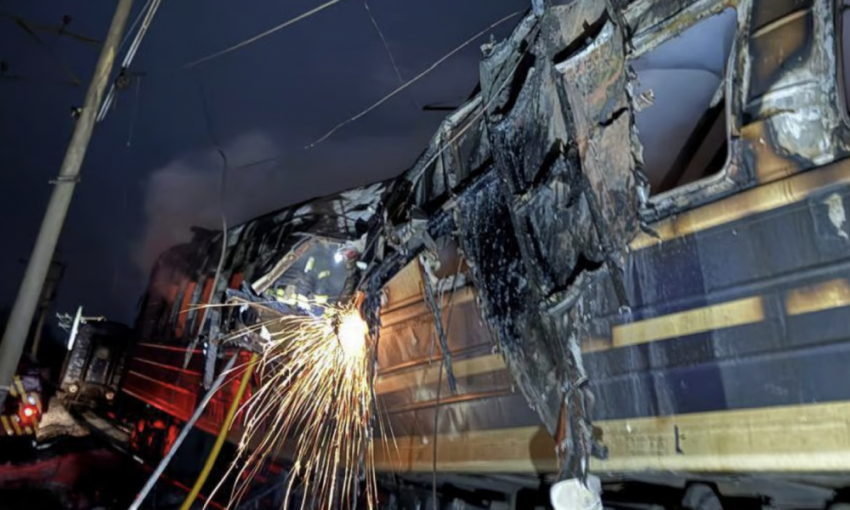 На Одесской железной дороге столкнулись поезда: погибла проводница