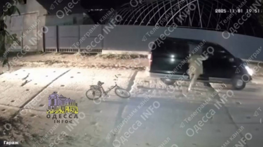 В Одессе военкомы сбили и похитили велосипедиста