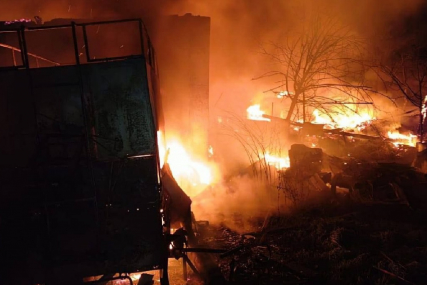 Десятки российских БПЛА разбомбили цеха судоремонтного завода НАТО в Измаиле