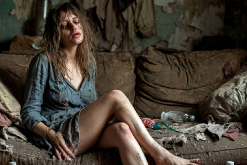 В Одесской области у пьяной наркоманки забрали мёртвого новорождённого ребёнка