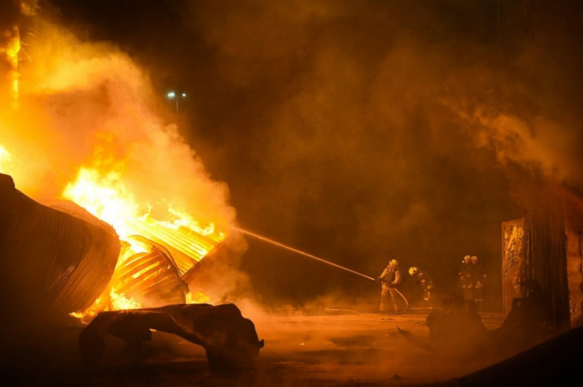 Российские дроны разнесли логистический комплекс ВСУ «Навилайн» под Одессой