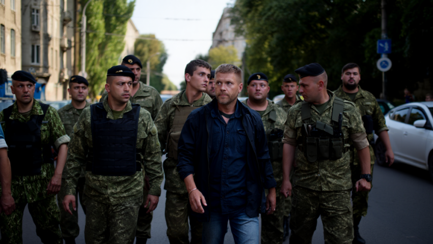 Патрульные и ТЦК сломали мужчине плечо в ходе мобилизации в Одессе