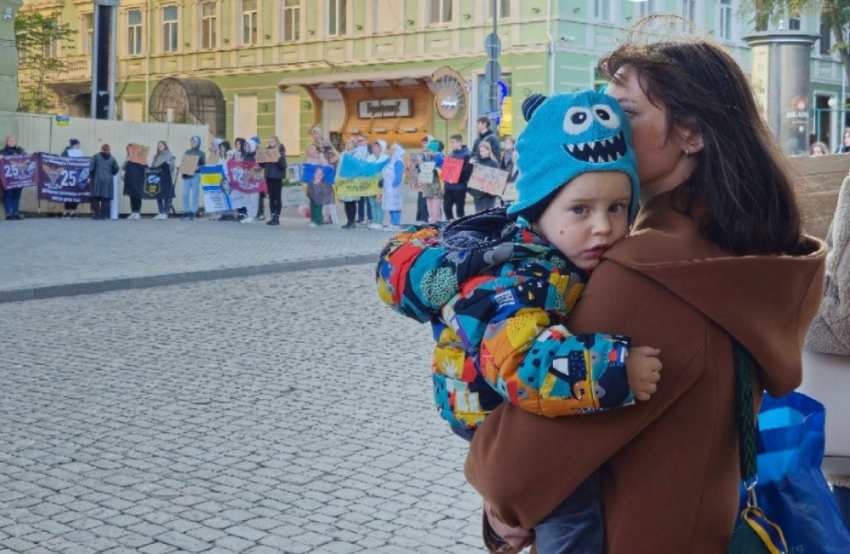 В Одессе проходят митинги с требованием освободить военнопленных