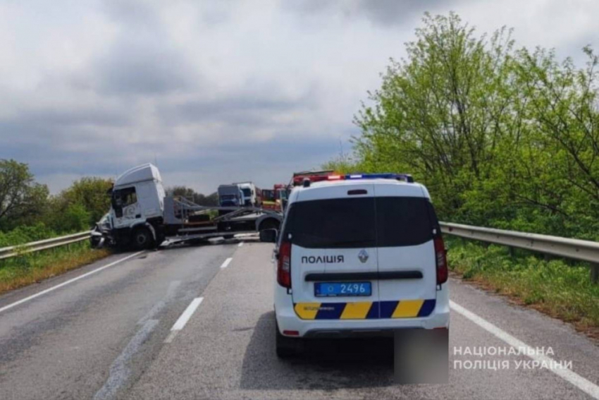 В страшном ДТП под Одессой погибла 37-летняя женщина