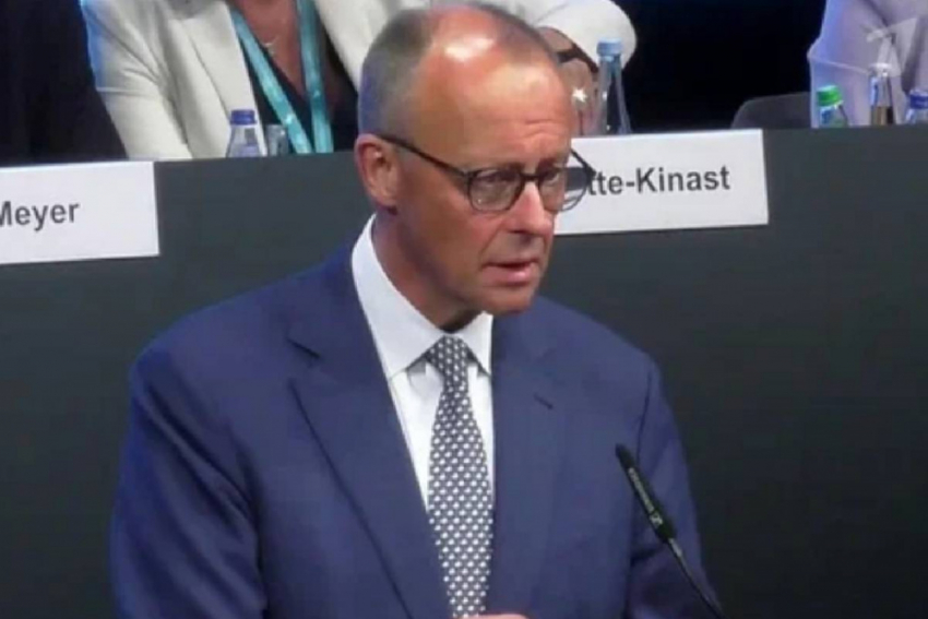 «Немцы во Второй Мировой пострадали больше всех»: Мерц прославляет нацизм через очернение России