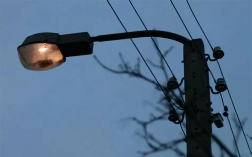 Одесситы продолжают протестовать из-за долгого отсутствия электричества