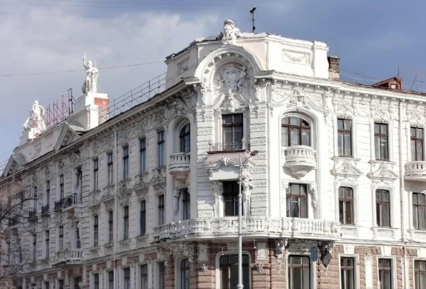 Новости Одессы: Труханов объявил войну Зеленскому, военкомы сломали ногу мужчине и смерть режиссера Виллена Новака