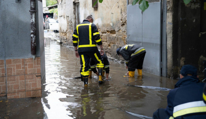 Одесский горсовет обвинил военную администрацию в провале реагирования на наводнение