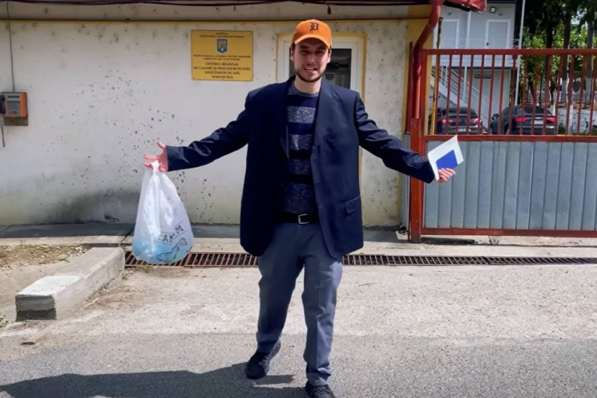 «Один человек утонул»: блогер из Одессы сбежал в Румынию, переплыв реку Тису