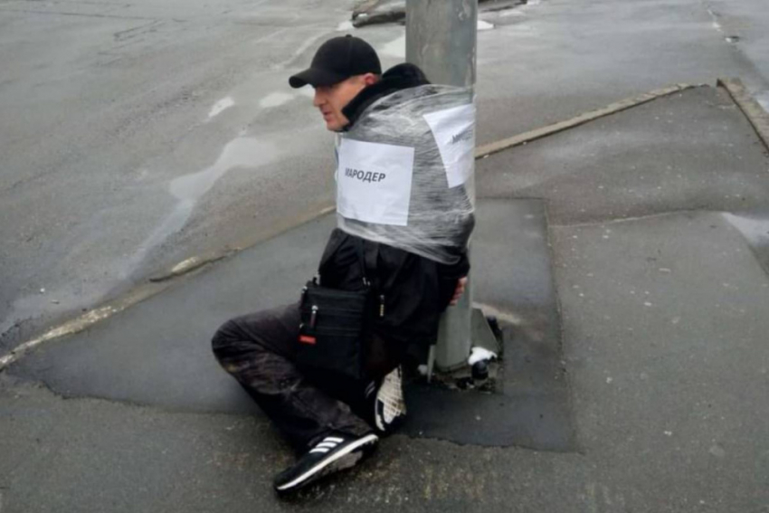 В Одессе вспышка фашизма — людей привязывают скотчем к столбам и жёстко насилуют